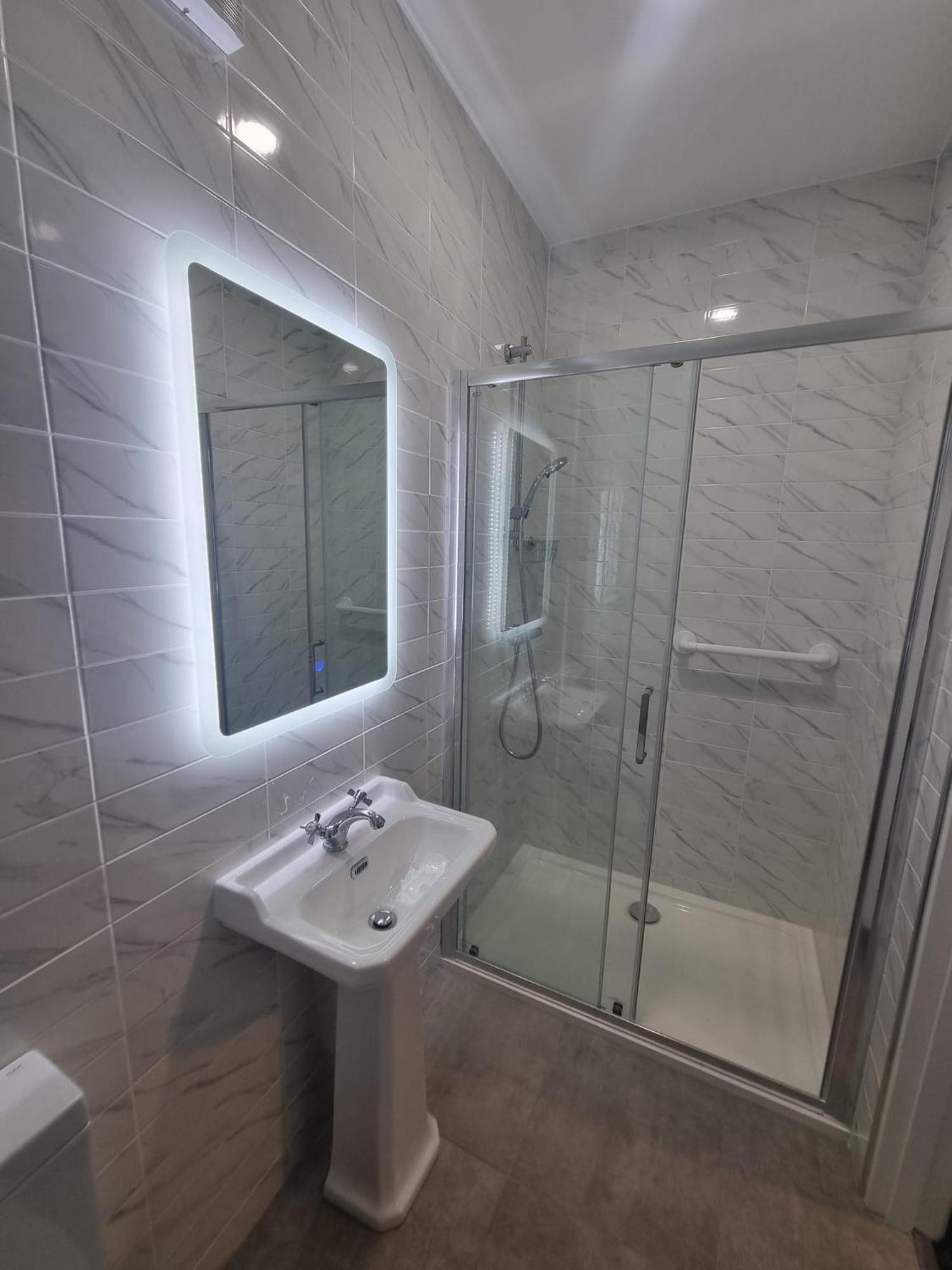 The Monkey Puzzle Hotel Bunclody Luaran gambar