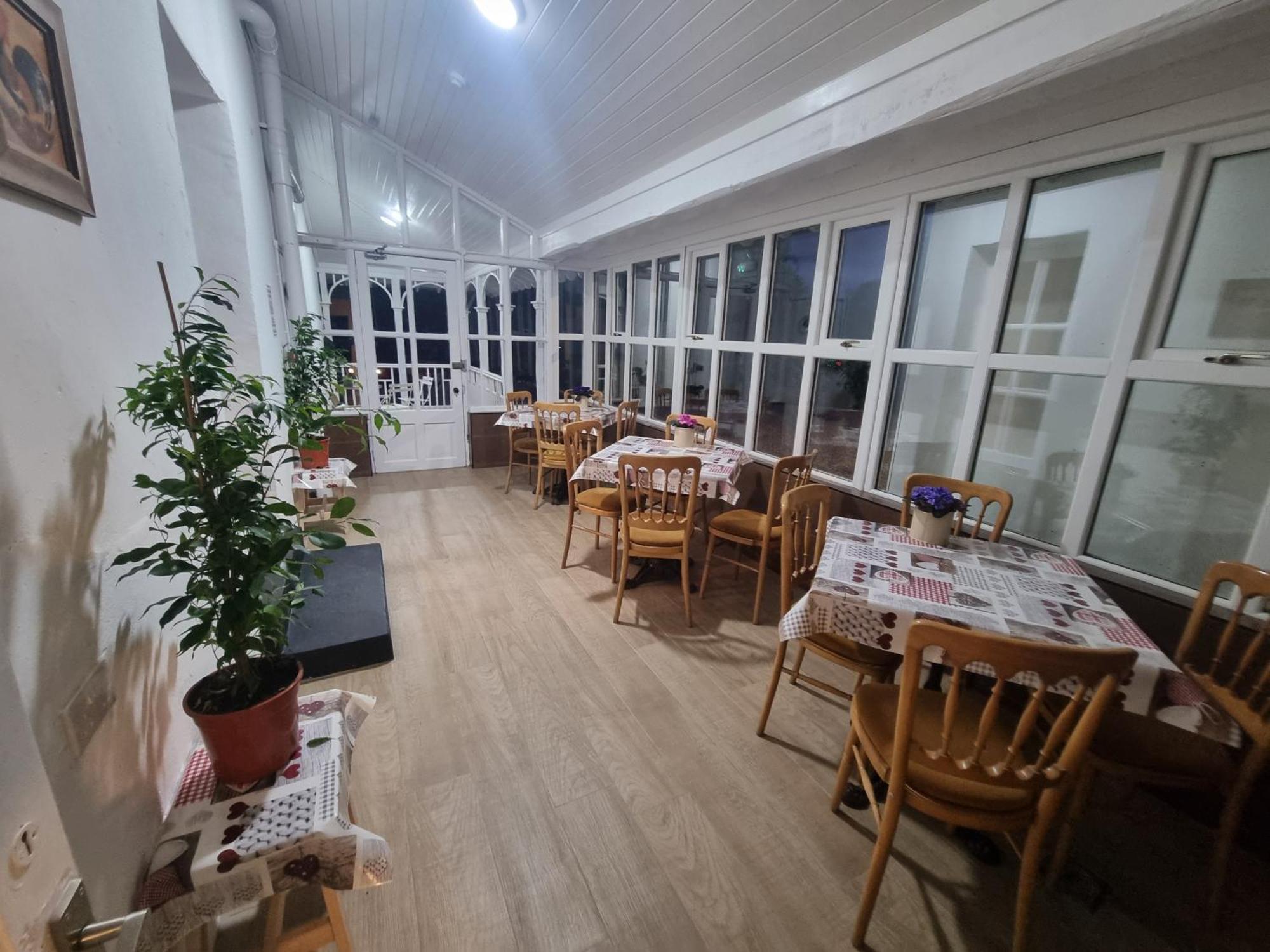 The Monkey Puzzle Hotel Bunclody Luaran gambar
