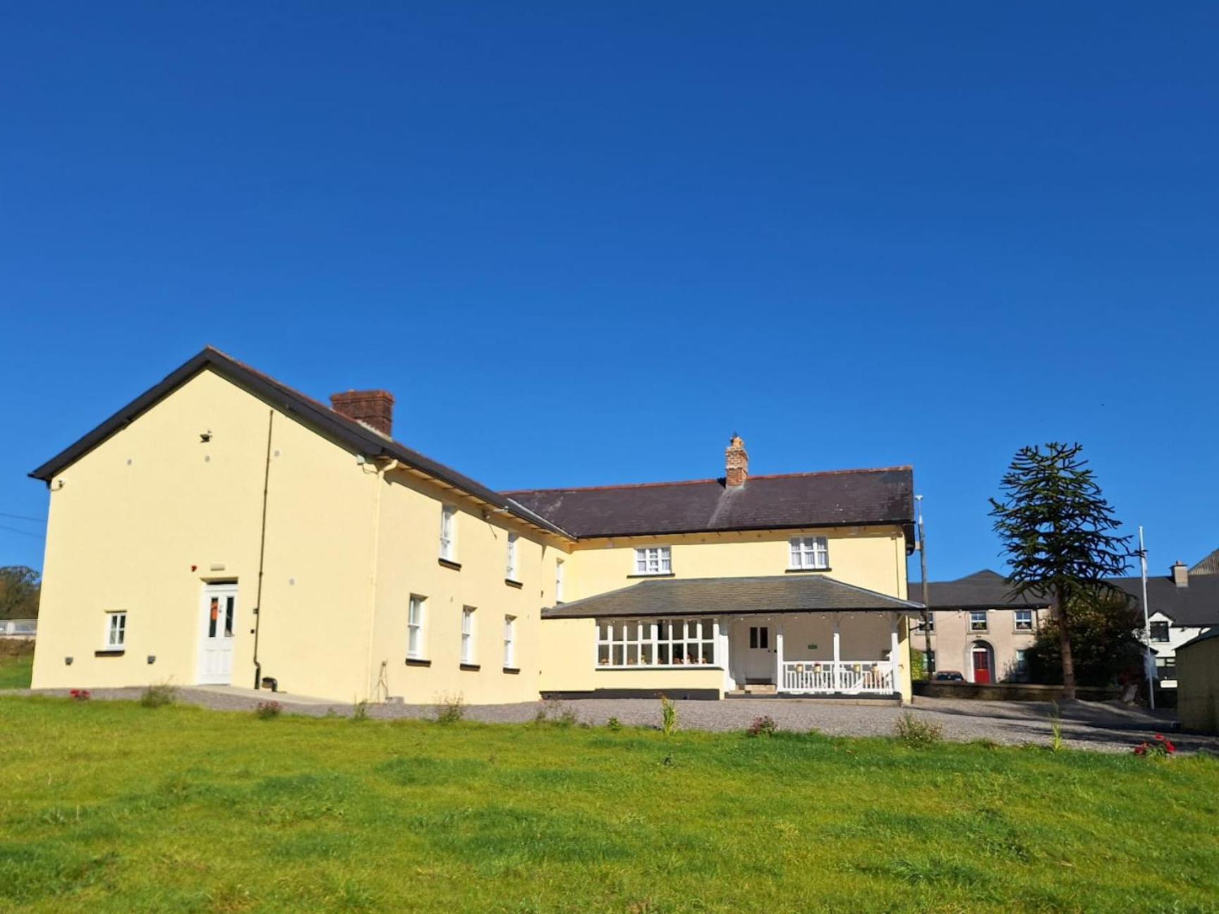 The Monkey Puzzle Hotel Bunclody Luaran gambar